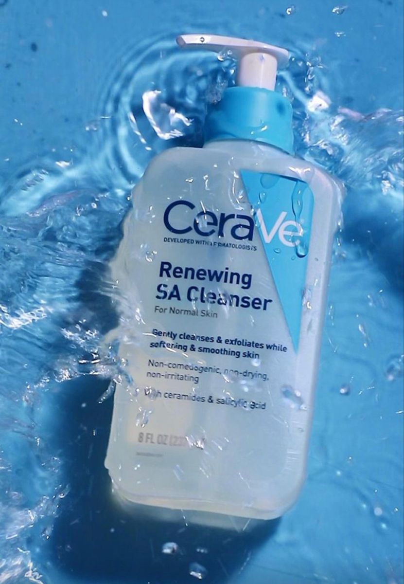 CeraVe Renewing SA Cleanser – 237ml